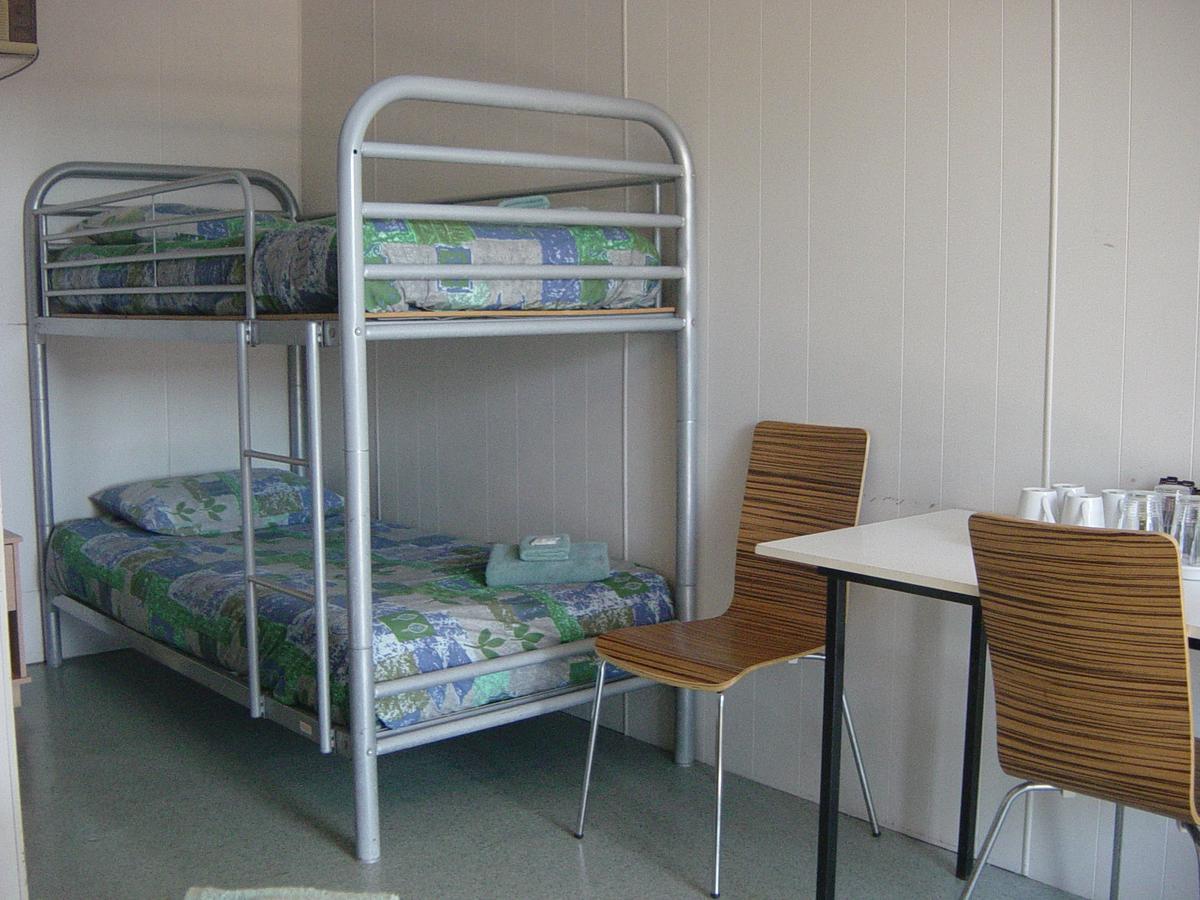 Greenacres Motel / Van Park Benaraby Esterno foto
